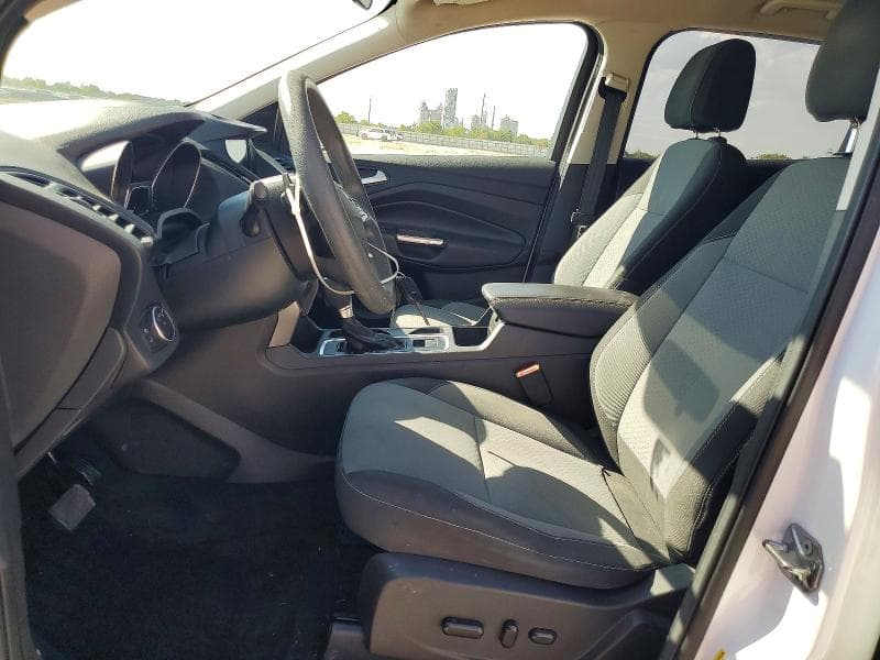 2017 FORD ESCAPE SE 7