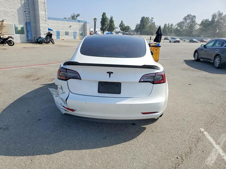 2021 TESLA MODEL 3 6