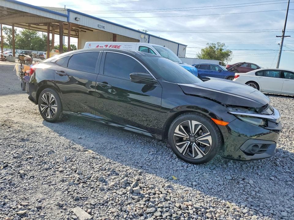 2017 HONDA CIVIC EX 4