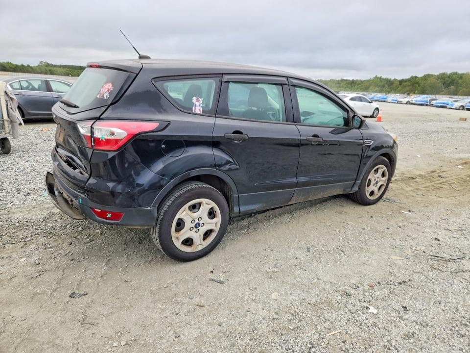 2017 FORD ESCAPE S 3