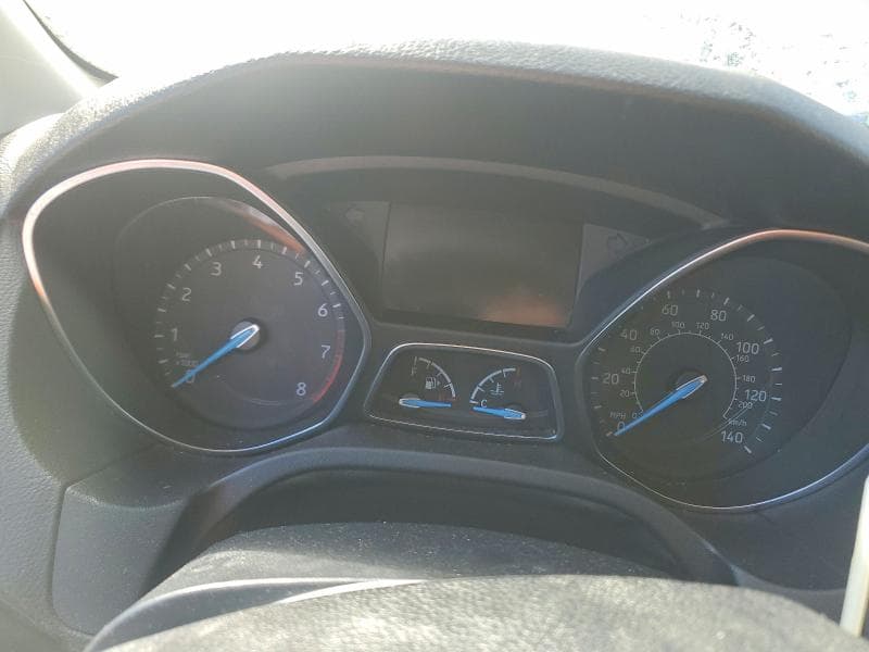 2017 FORD FOCUS SE 9