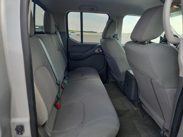 2017 NISSAN FRONTIER SV 10