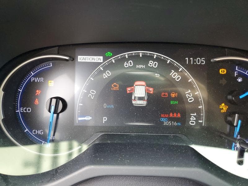 2019 TOYOTA RAV4 XSE 9
