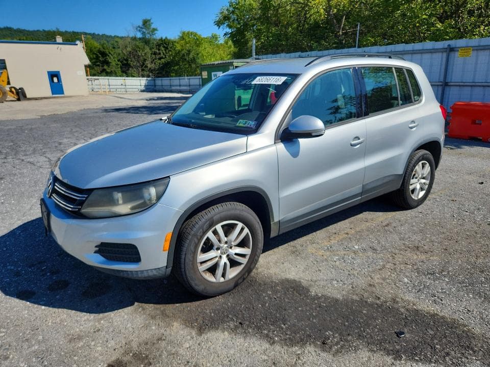 2017 VOLKSWAGEN TIGUAN S - 1