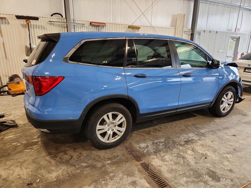 2018 HONDA PILOT LX 3
