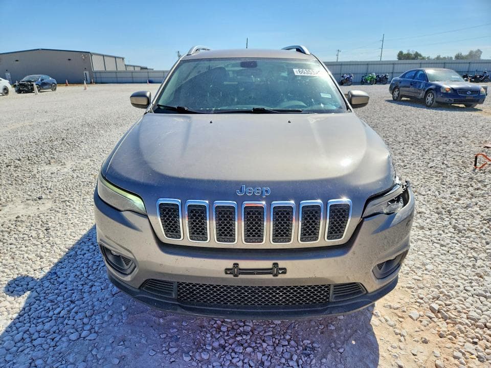 2019 JEEP CHEROKEE LATITUDE 5