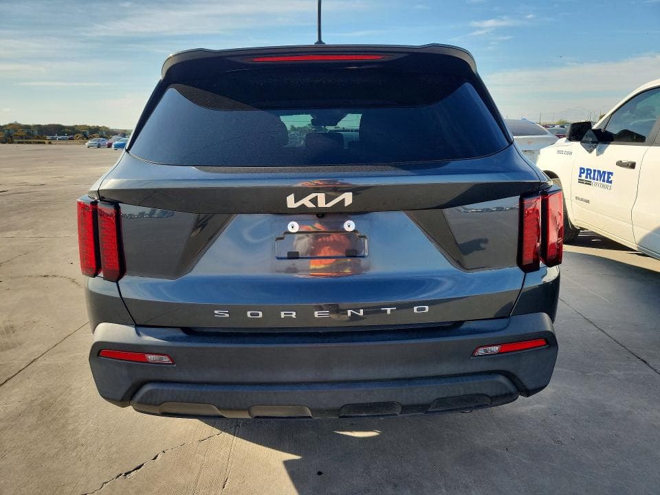 2022 KIA SORENTO LX 6