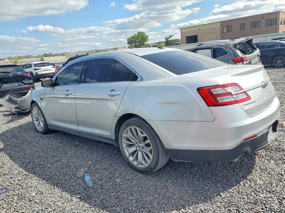 2018 FORD TAURUS LIMITED 2