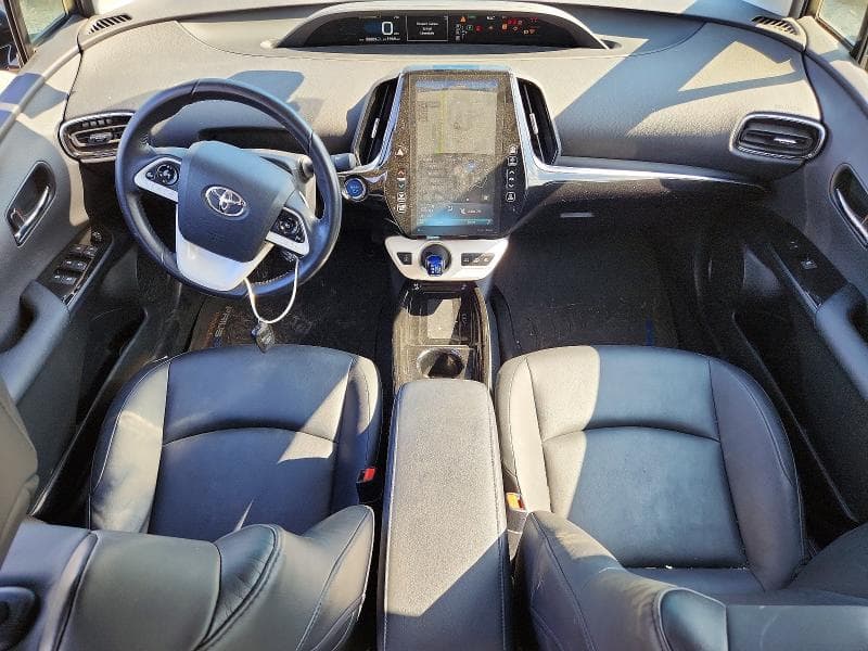 2017 TOYOTA PRIUS PRIME PREMIUM 8