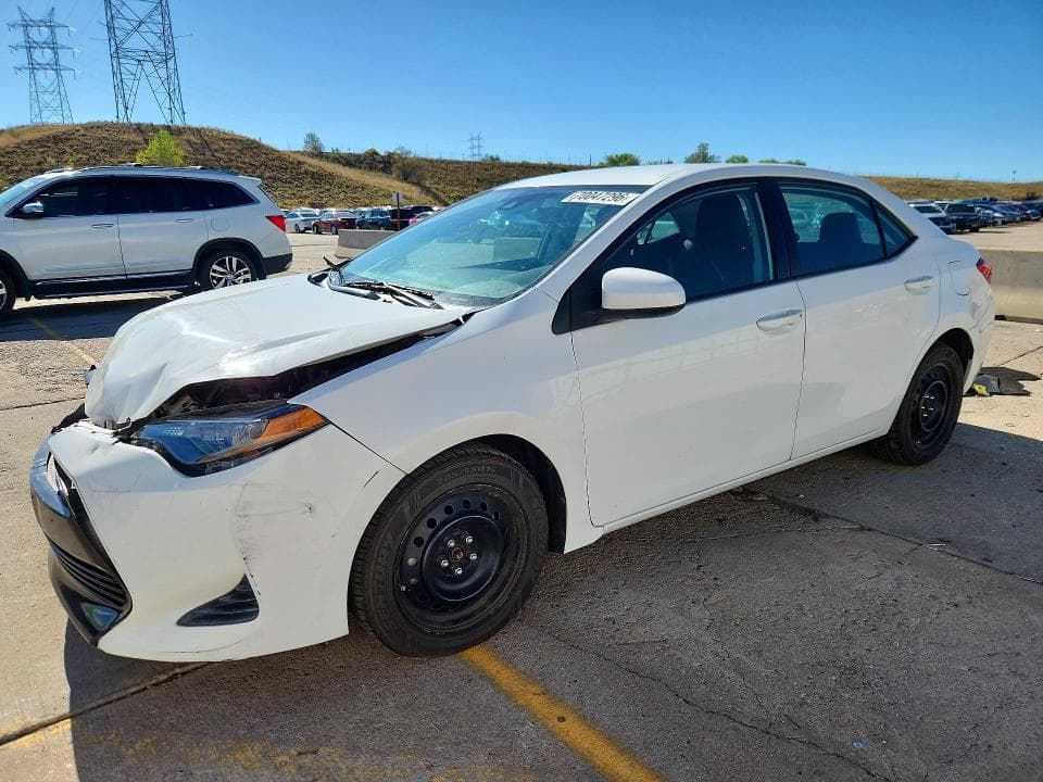 2019 TOYOTA COROLLA LE