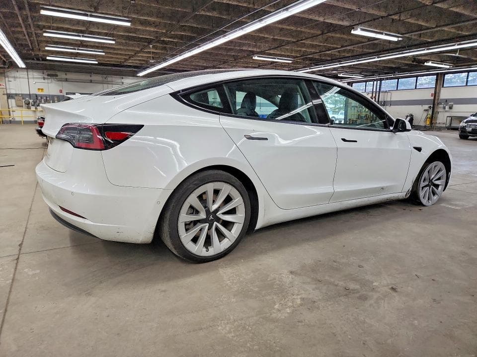 2022 TESLA MODEL 3 3