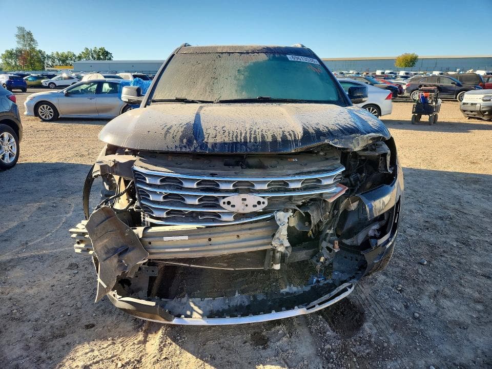 2017 FORD EXPLORER XLT 5