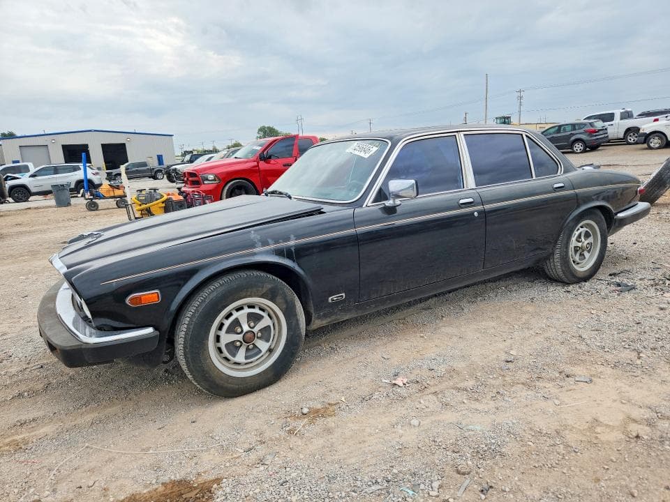 1984 JAGUAR XJ6 - 1
