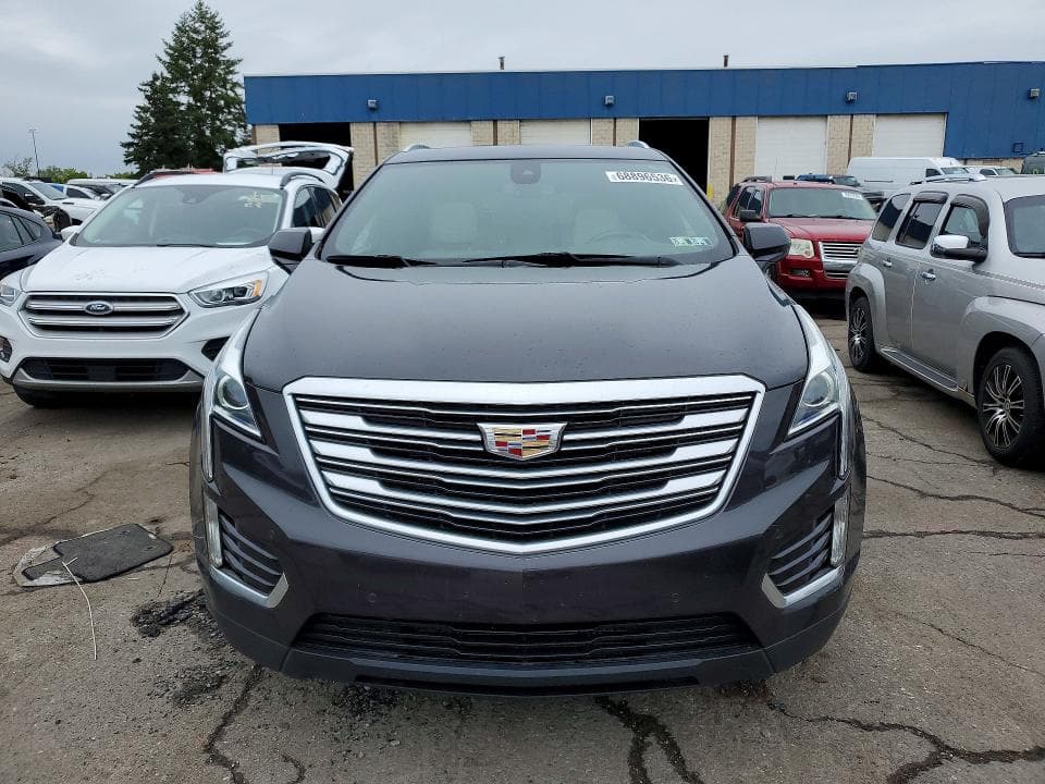 2017 CADILLAC XT5 LUXURY 5