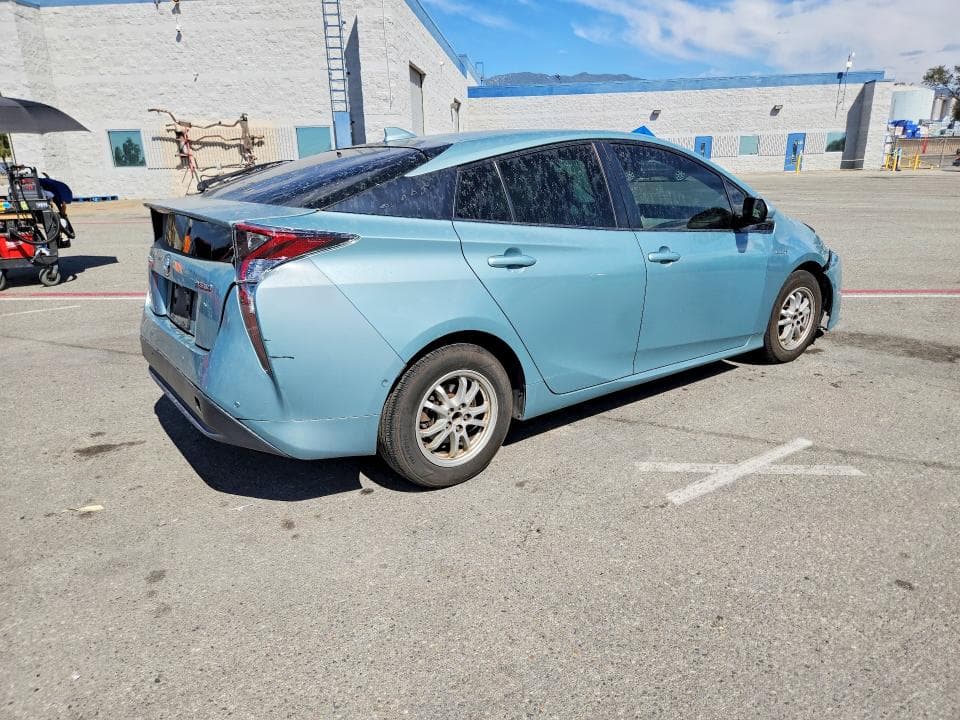 2017 TOYOTA PRIUS TWO 3