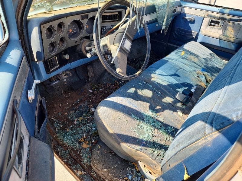1985 GMC C2500 8