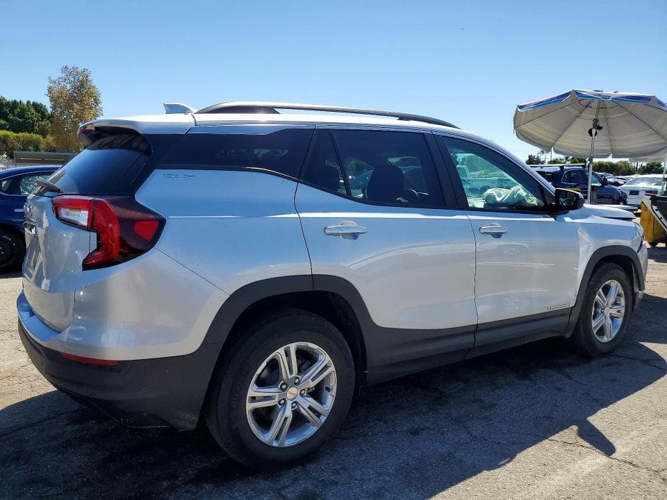 2022 GMC TERRAIN SLE 3