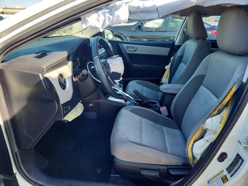 2017 TOYOTA COROLLA LE 7