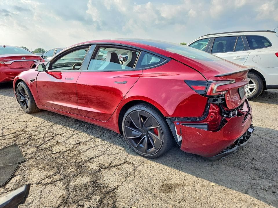 2026 TESLA MODEL 3 2