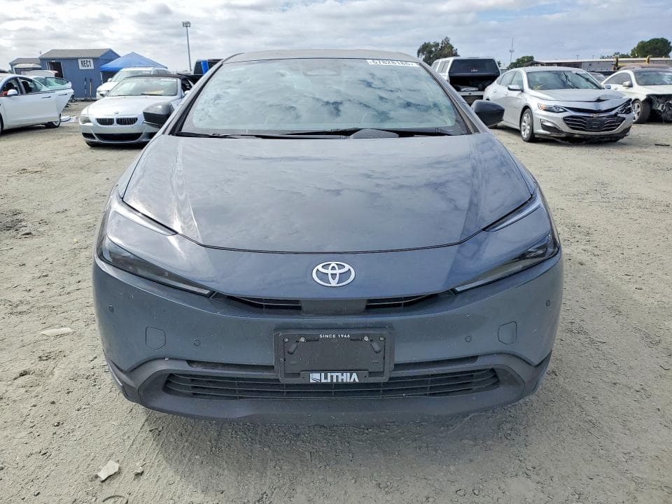 2023 TOYOTA PRIUS LE 5