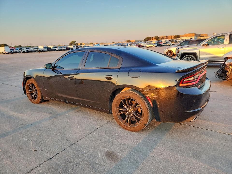 2018 DODGE CHARGER SXT 2