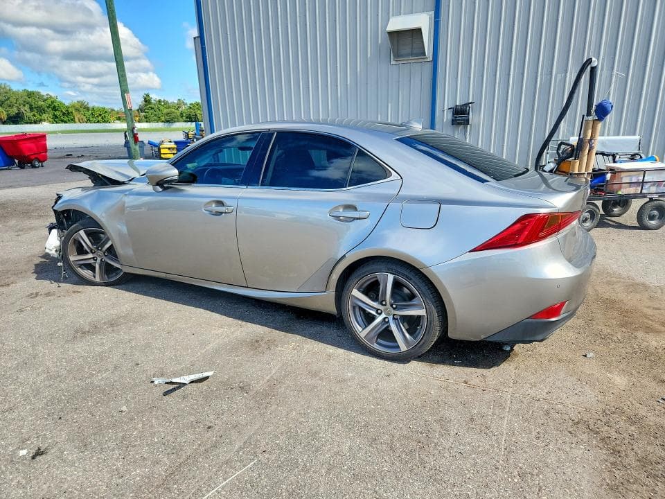 2017 LEXUS IS 200T 2