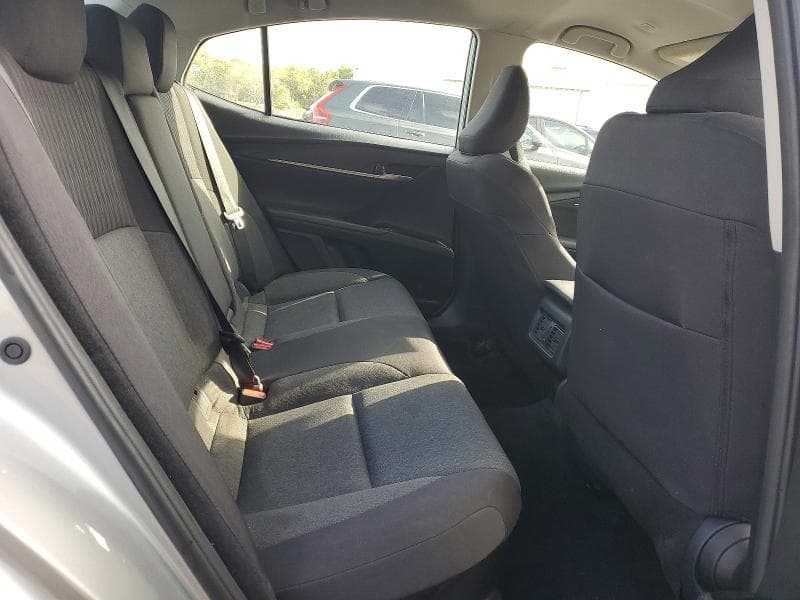 2025 TOYOTA CAMRY LE 10