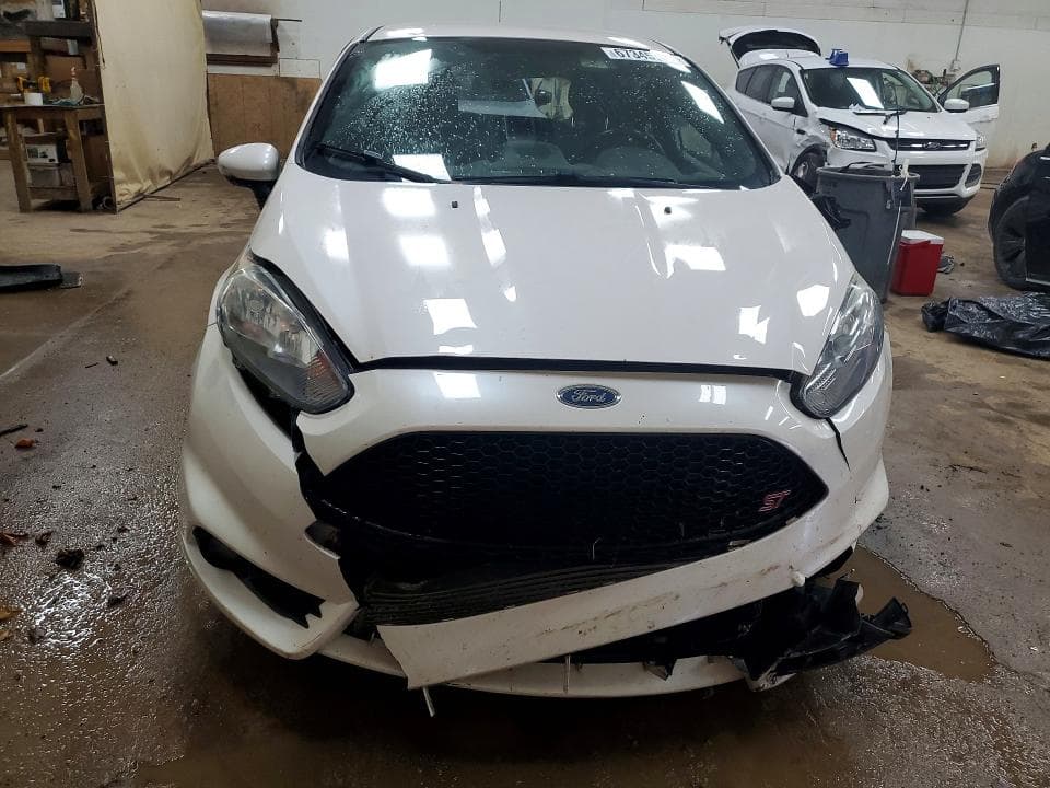 2017 FORD FIESTA ST 5