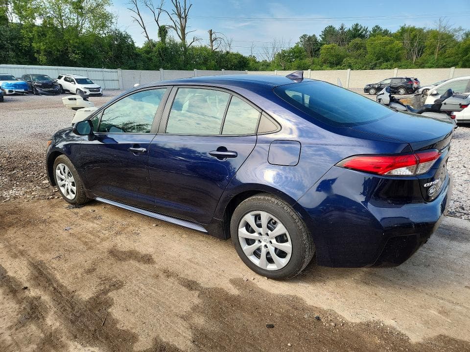 2021 TOYOTA COROLLA LE 2