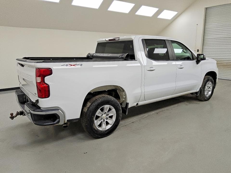 2019 CHEVROLET SILVERADO K1500 LT 3