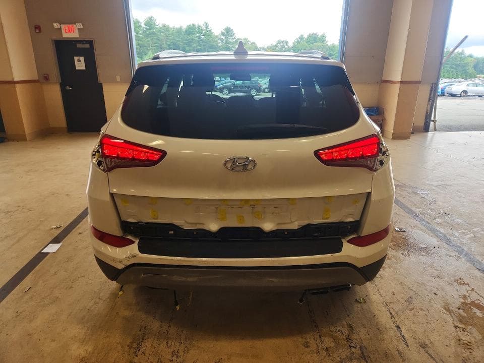 2018 HYUNDAI TUCSON LIMITED 6