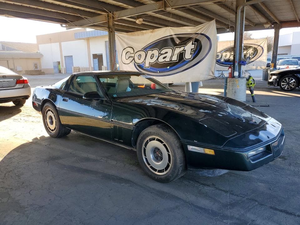 1984 CHEVROLET CORVETTE 4