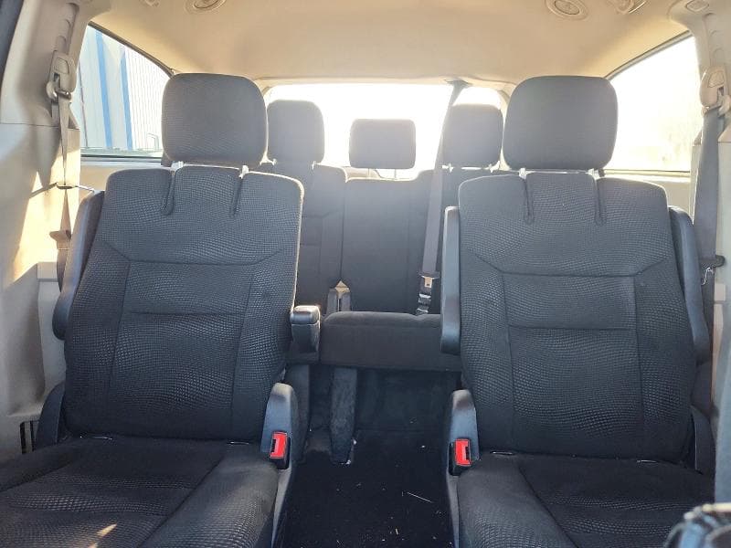 2020 DODGE GRAND CARAVAN SE 10