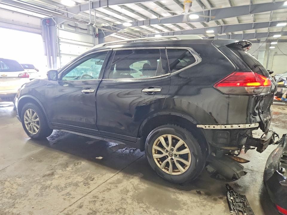2017 NISSAN ROGUE SV 2