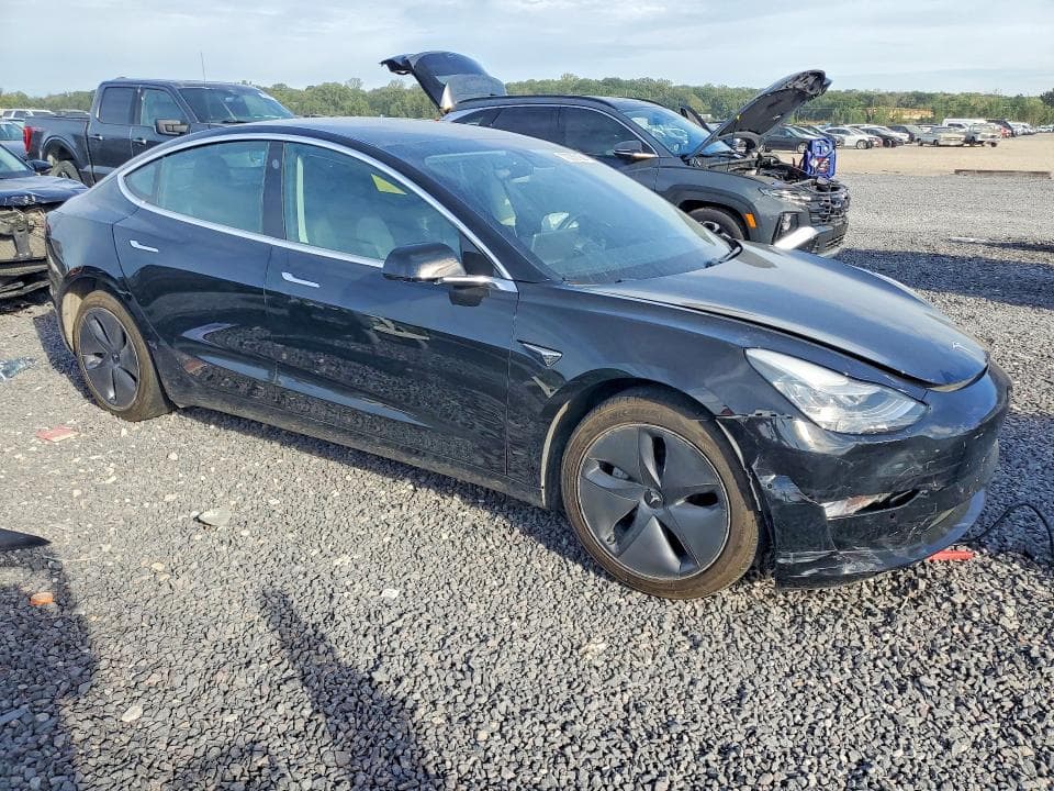 2020 TESLA MODEL 3 4