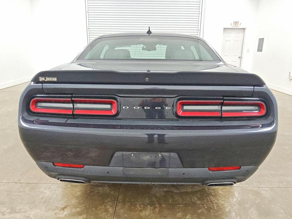 2018 DODGE CHALLENGER SXT 6