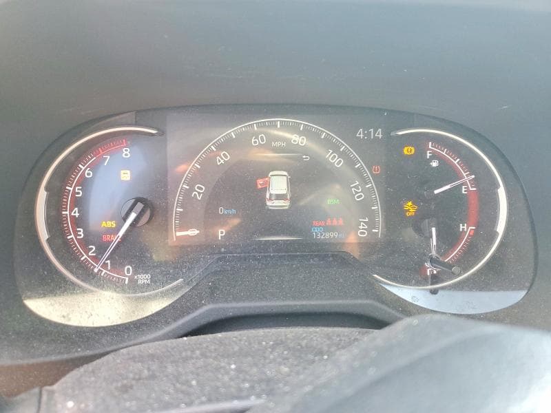 2024 TOYOTA RAV4 LE 9
