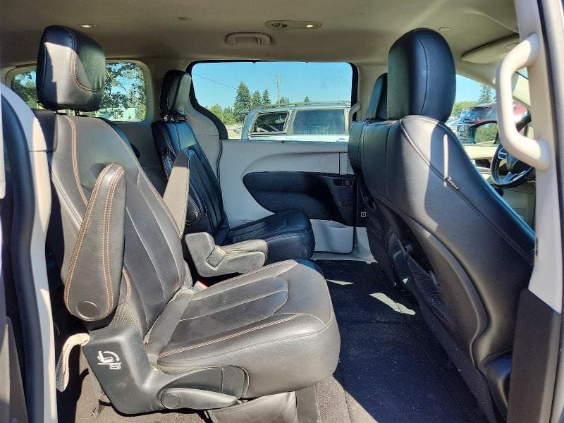 2017 CHRYSLER PACIFICA TOURING L 11