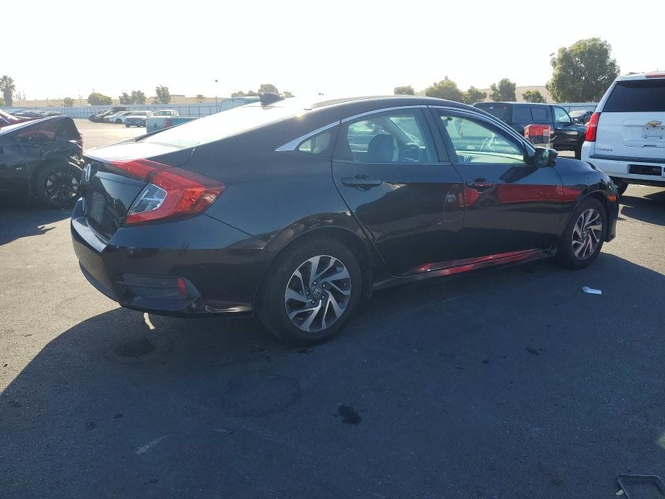 2017 HONDA CIVIC EX 3