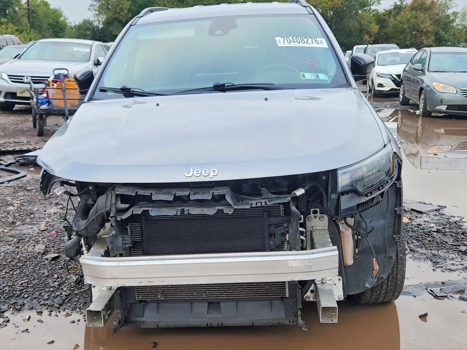 2022 JEEP COMPASS LATITUDE LUX 5