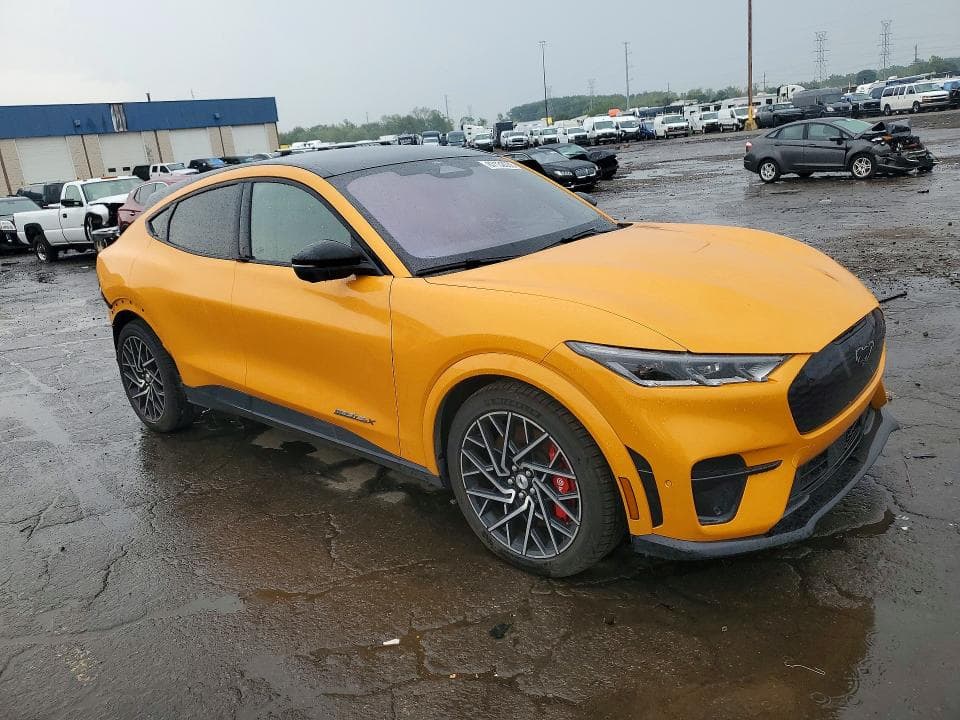2021 FORD MUSTANG MACH-E GT 4