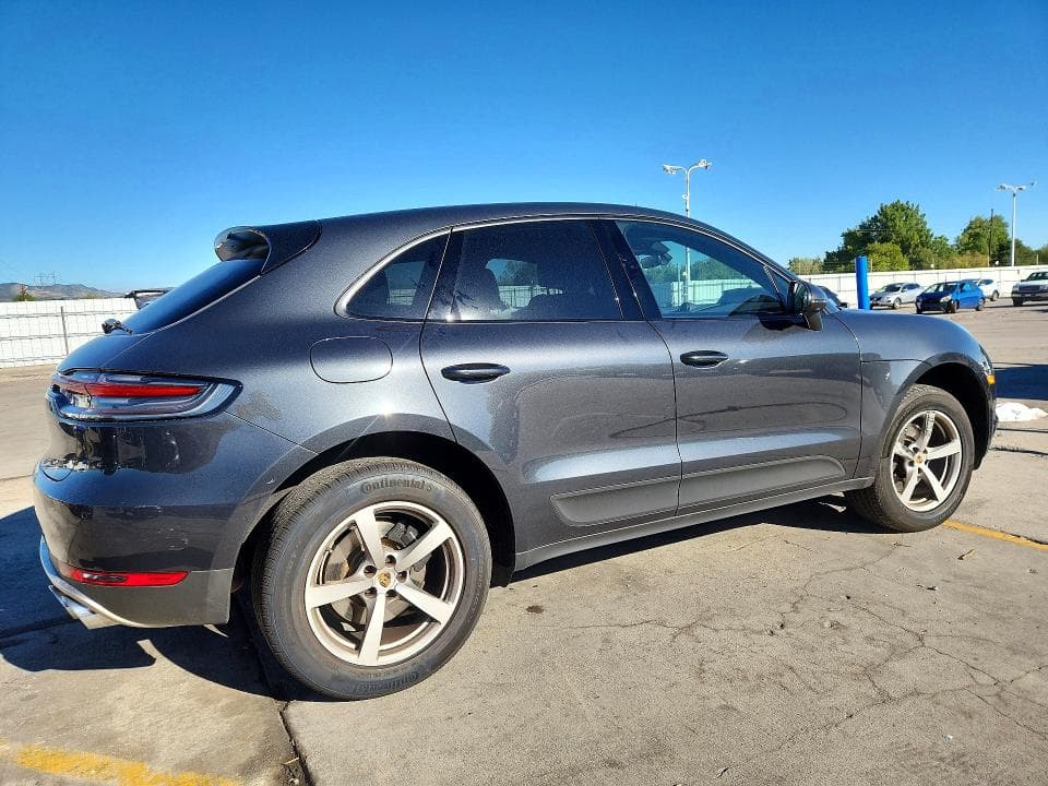 2020 PORSCHE MACAN 3