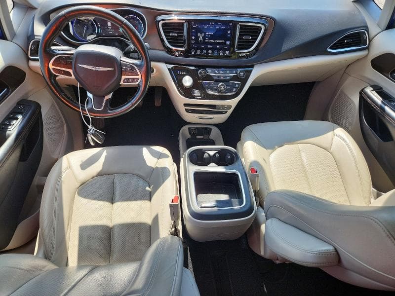2019 CHRYSLER PACIFICA TOURING L PLUS 8