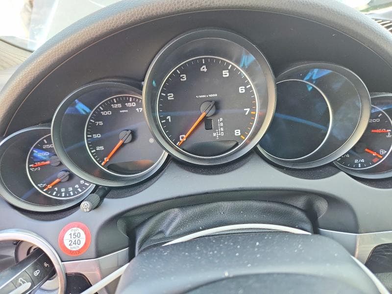 2017 PORSCHE CAYENNE 9