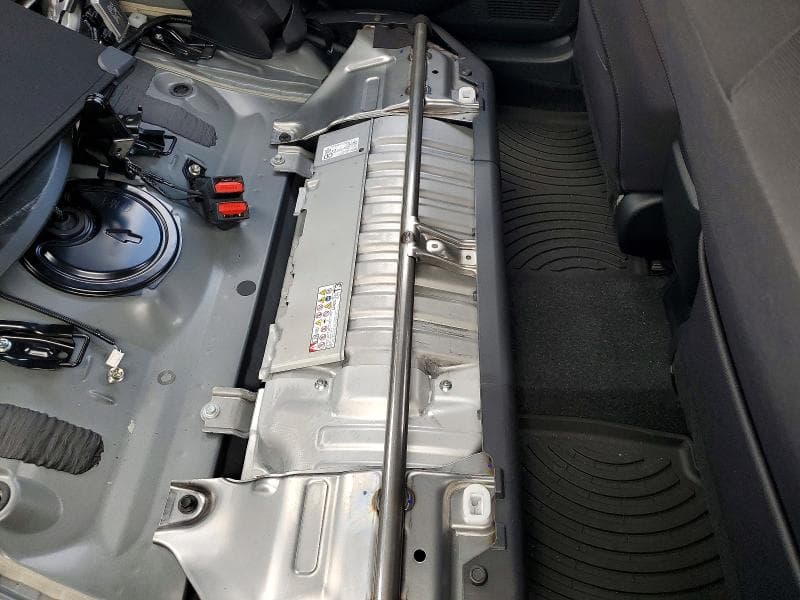 2025 TOYOTA PRIUS LE 10