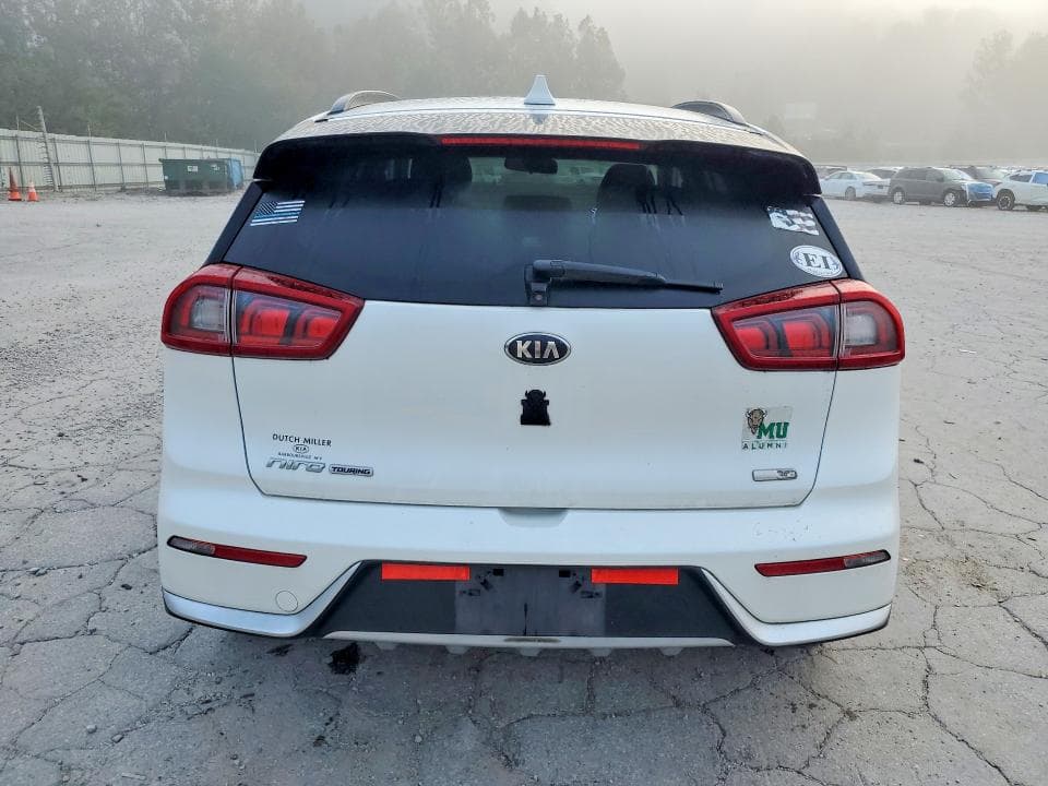 2017 KIA NIRO EX 6