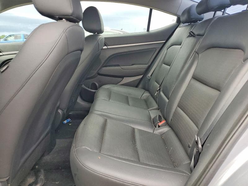 2017 HYUNDAI ELANTRA LIMITED 10