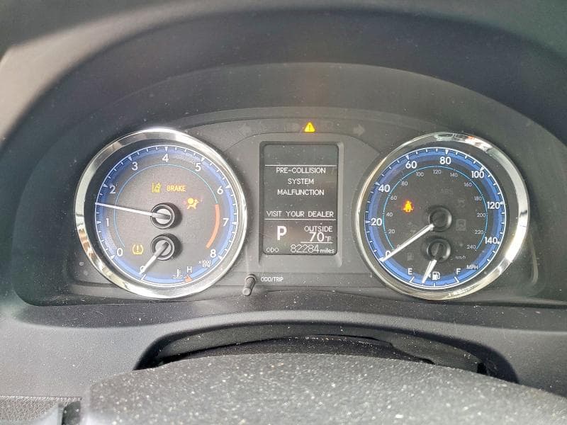 2019 TOYOTA COROLLA LE 9