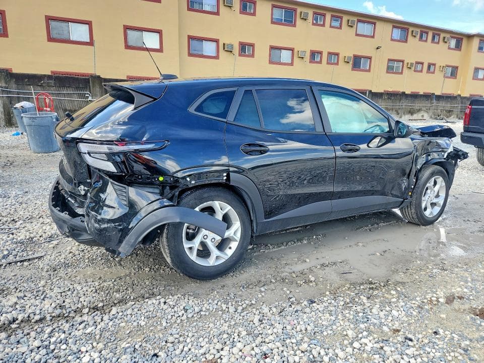 2024 CHEVROLET TRAX LS 3
