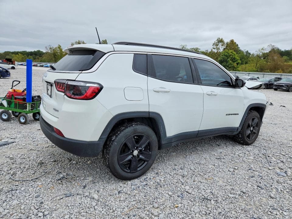 2022 JEEP COMPASS LATITUDE 3